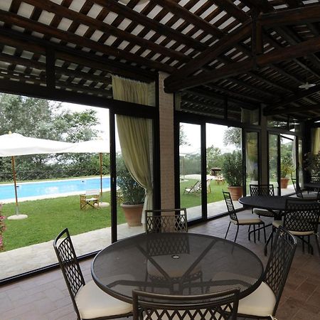 Agriturismo Le Case Asís Exterior foto