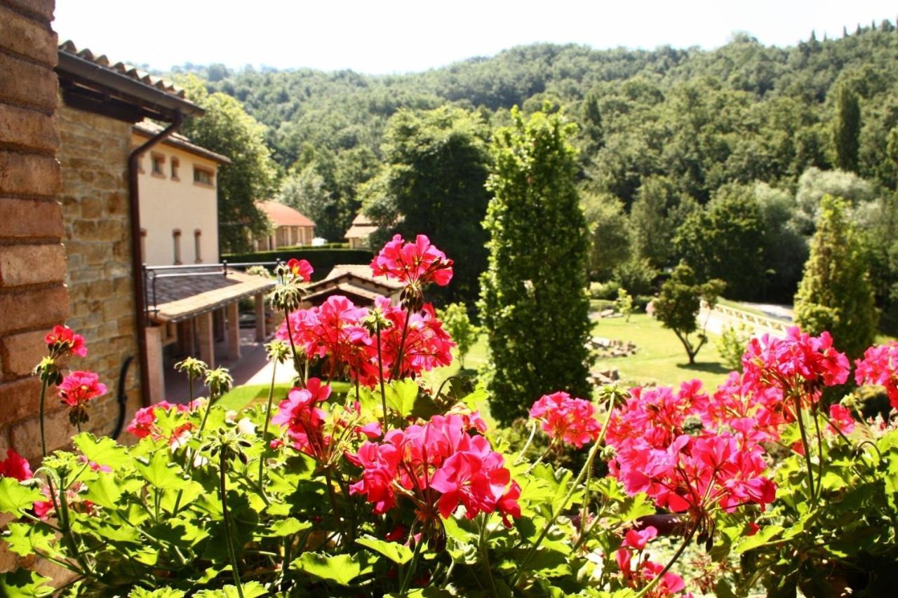 Agriturismo Le Case Asís Exterior foto